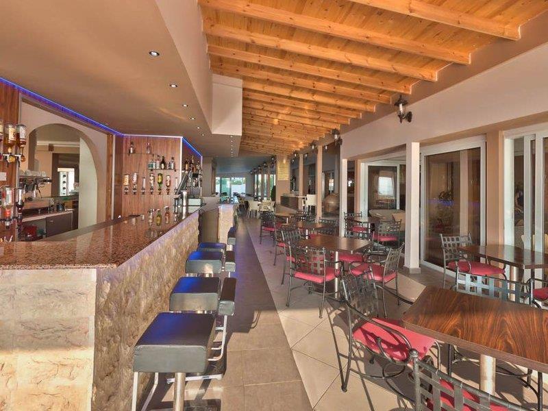 Mackenzie Beach Hotel Larnaca Interior photo