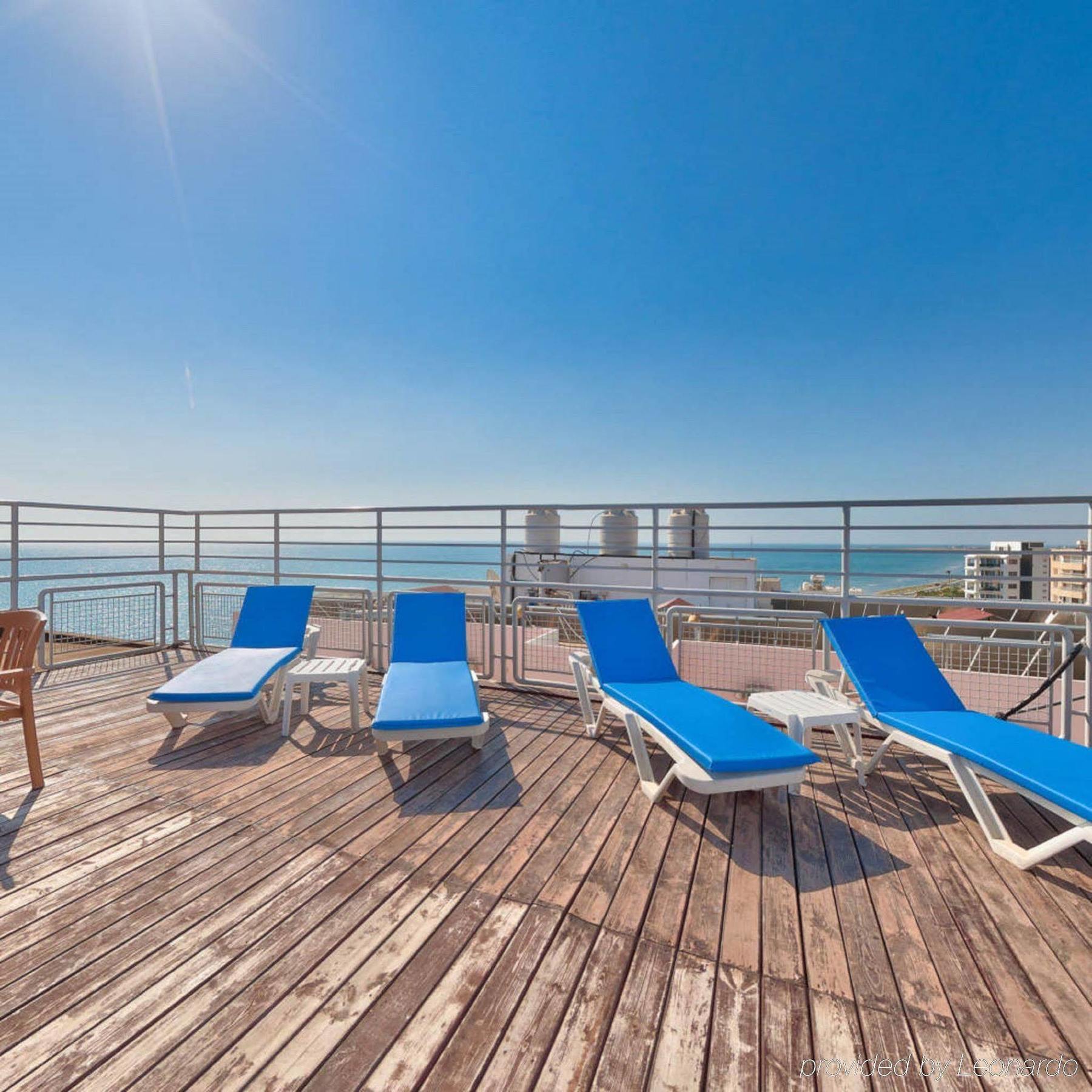 Mackenzie Beach Hotel Larnaca Exterior photo