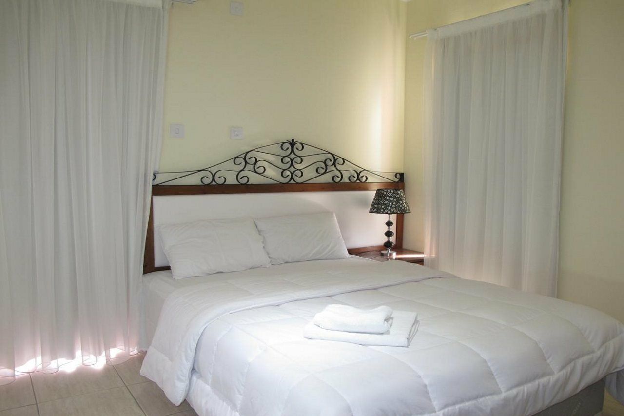 Mackenzie Beach Hotel Larnaca Exterior photo